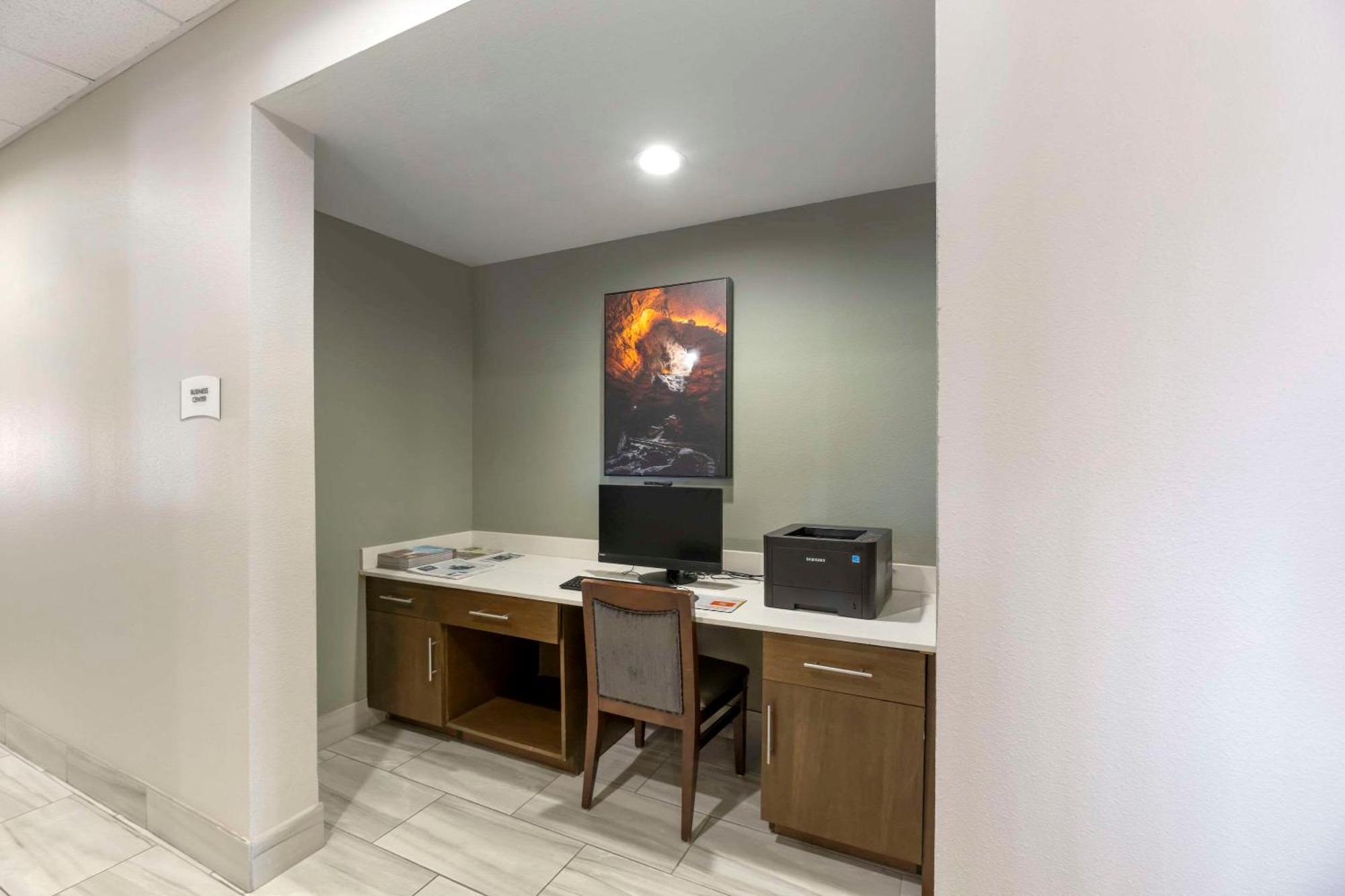 Quality Inn & Suites Carlsbad Caverns Area Εξωτερικό φωτογραφία