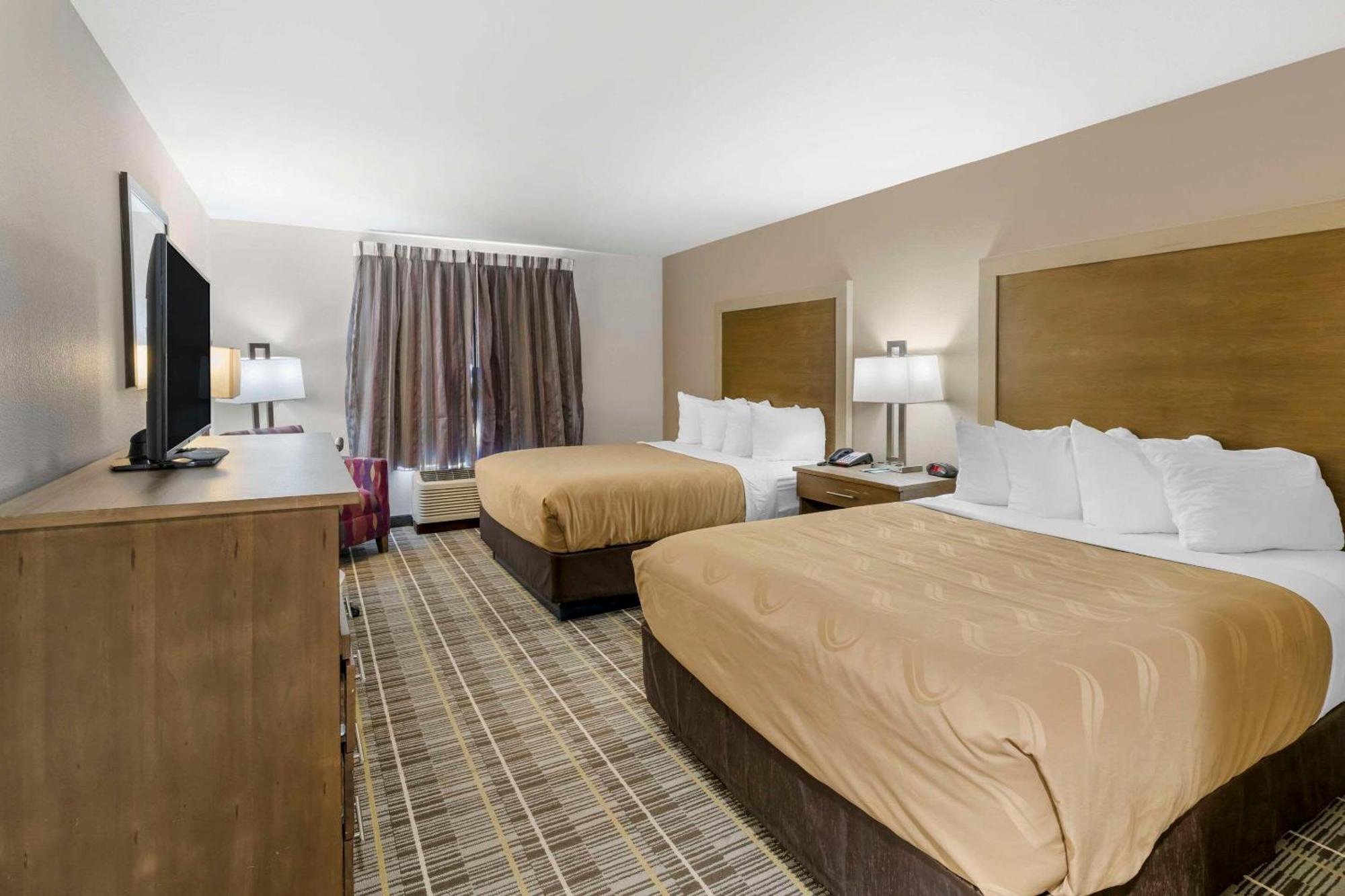 Quality Inn & Suites Carlsbad Caverns Area Εξωτερικό φωτογραφία