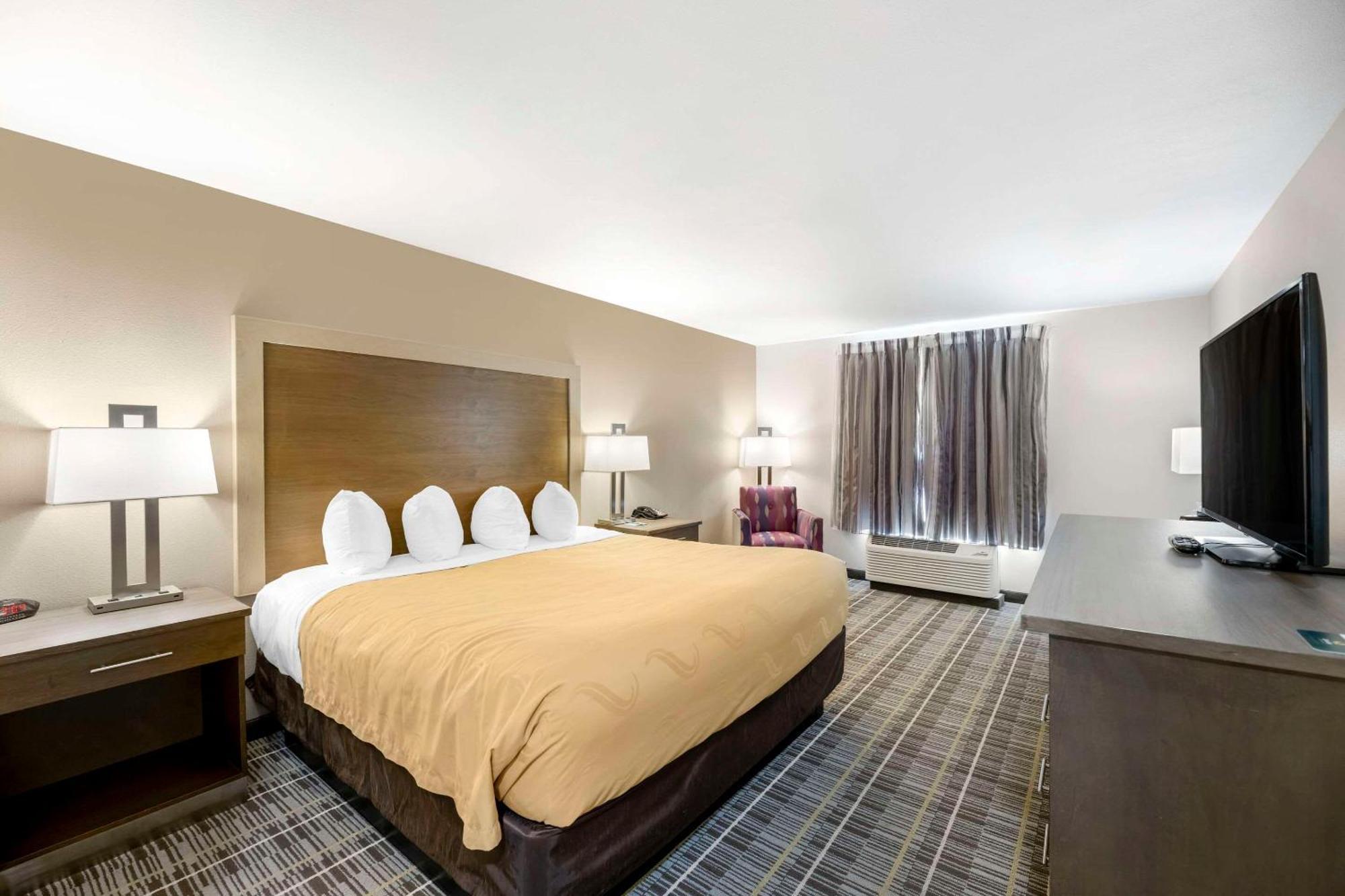 Quality Inn & Suites Carlsbad Caverns Area Εξωτερικό φωτογραφία